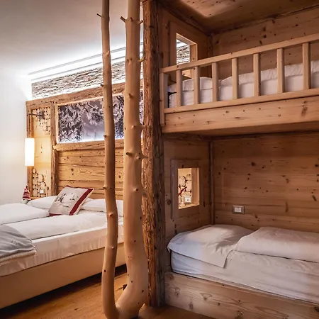 Romantic Plaza Отель 4*
