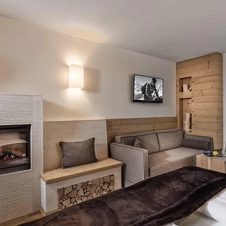 Hotel Romantic Plaza
